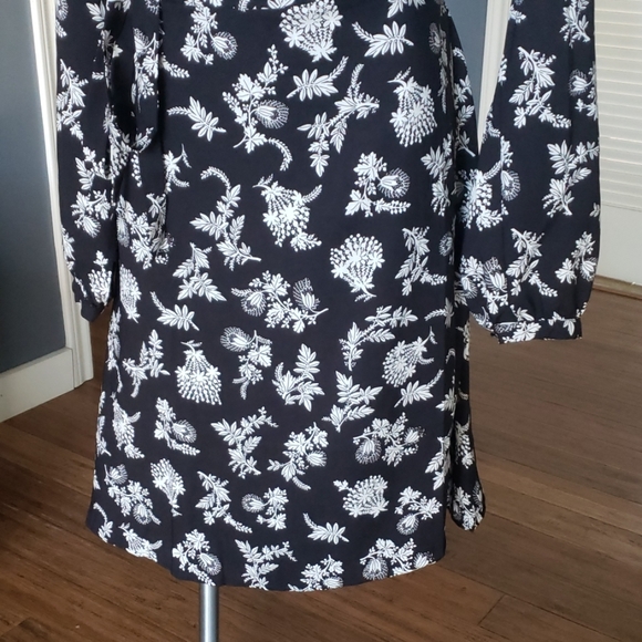 Loft Plus Wrap Dress - Picture 4 of 8